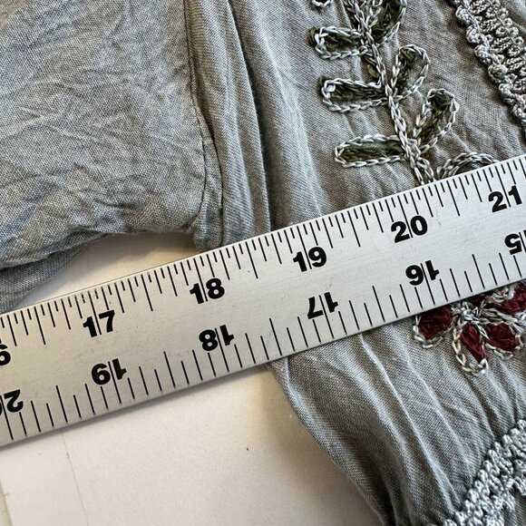 Anandas Womens Embroidered Boho Tunic Top Long Sleeves Rayon Large Grey - Picture 6 of 11